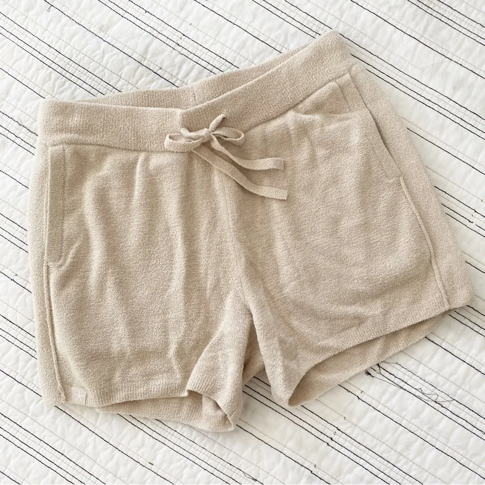 NWT Barefoot Dreams Cozy Chic Ultra Lite Rib Inset Shorts in Stone Taupe size XS